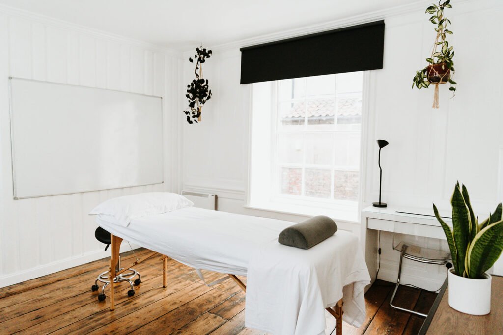 Sports massage or deep tissue massage? How to choose